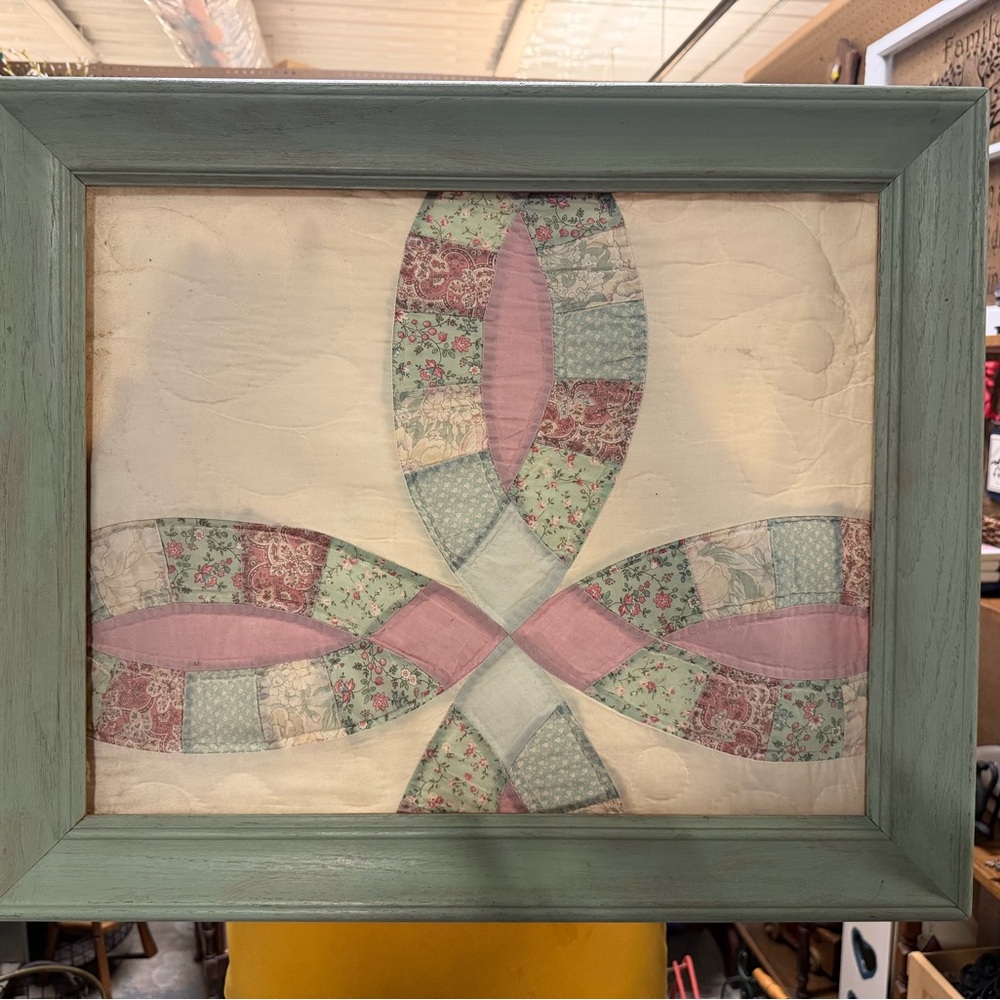 Vintage Quilt Pattern Wall Art with Green Frame